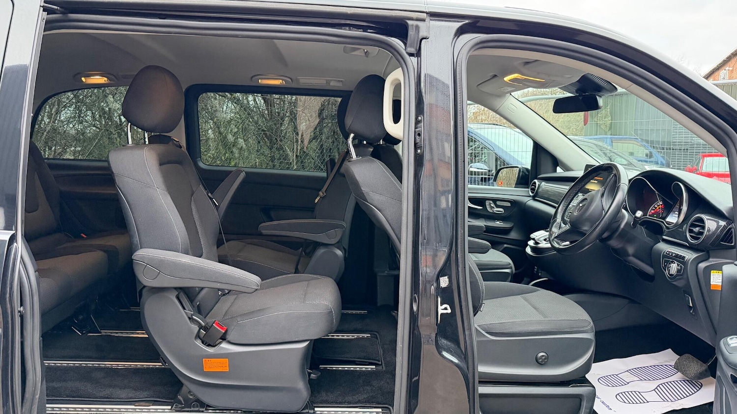 Used Mercedes-Benz Viano 2025 for sale - 77081761: Photo 15