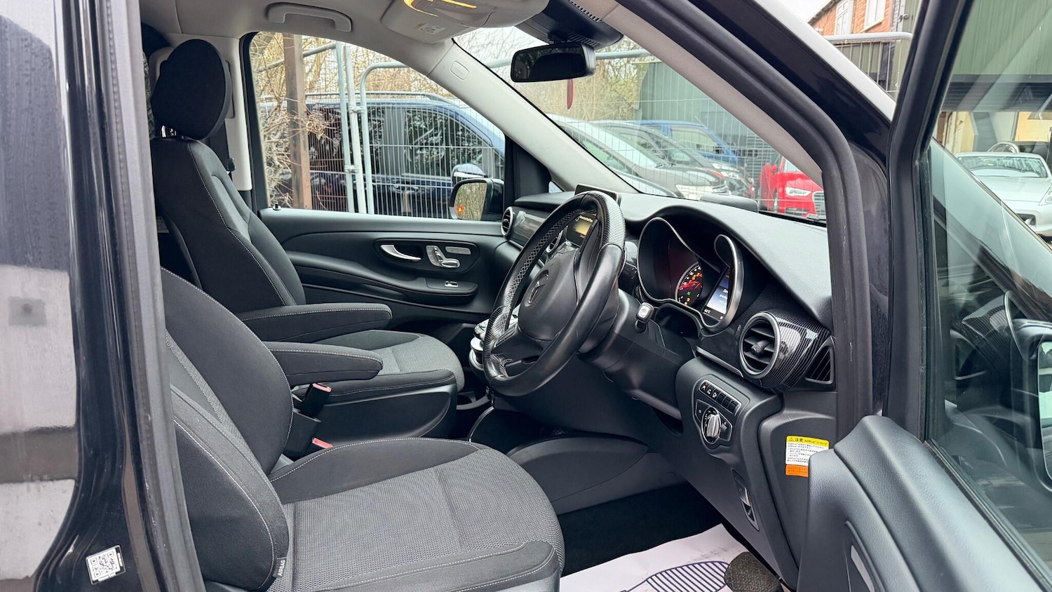 Used Mercedes-Benz Viano 2025 for sale - 77081761: Photo 16