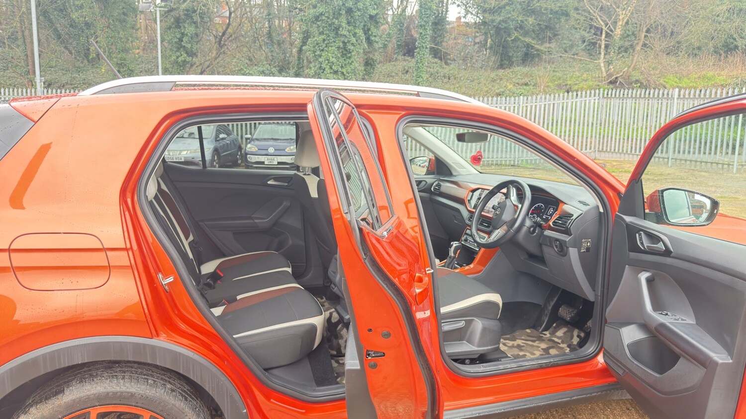 Used Volkswagen T-Cross 2025 for sale - 77998265: Photo 14