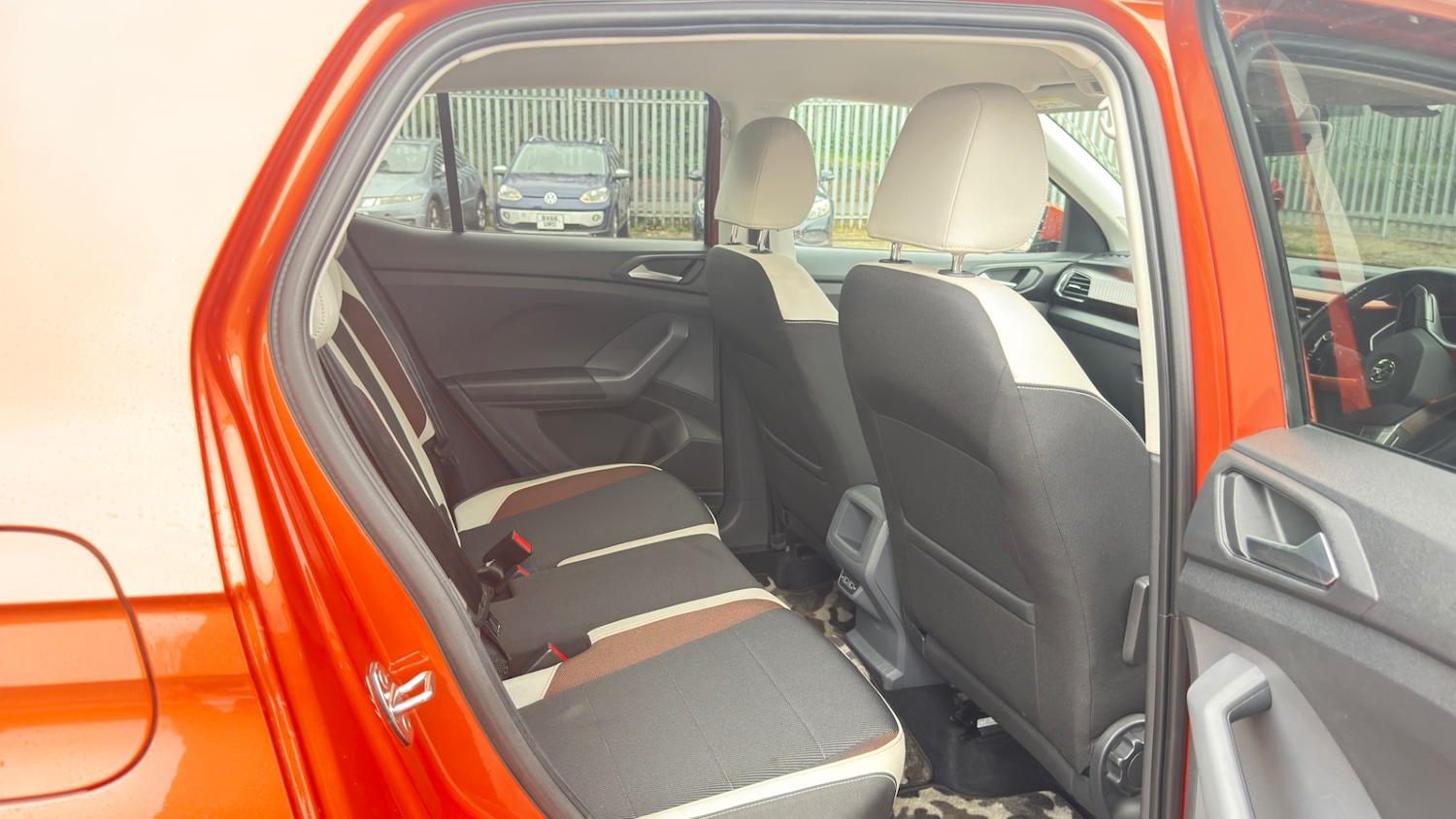 Used Volkswagen T-Cross 2025 for sale - 77998265: Photo 17