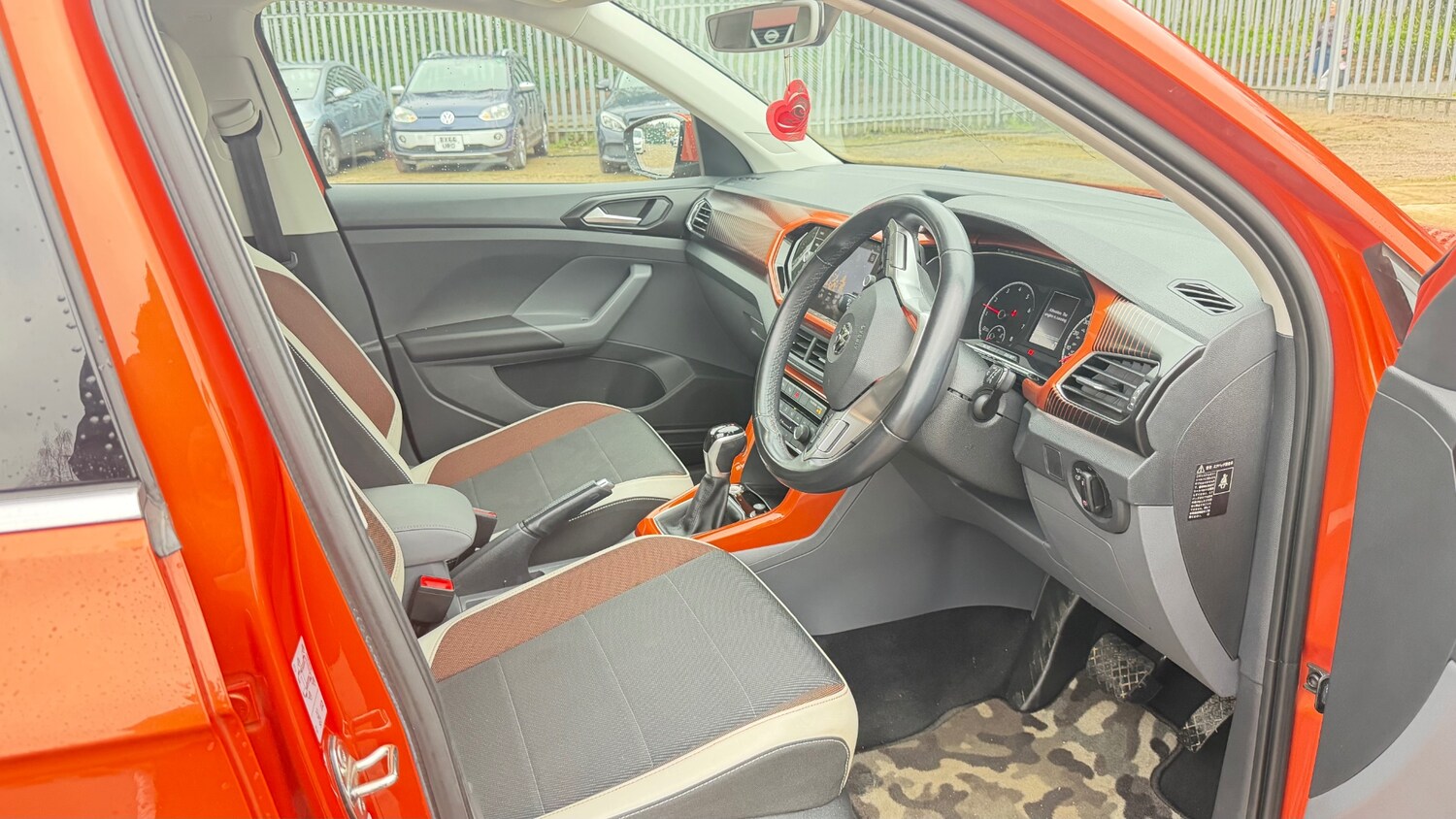 Used Volkswagen T-Cross 2025 for sale - 77998265: Photo 19