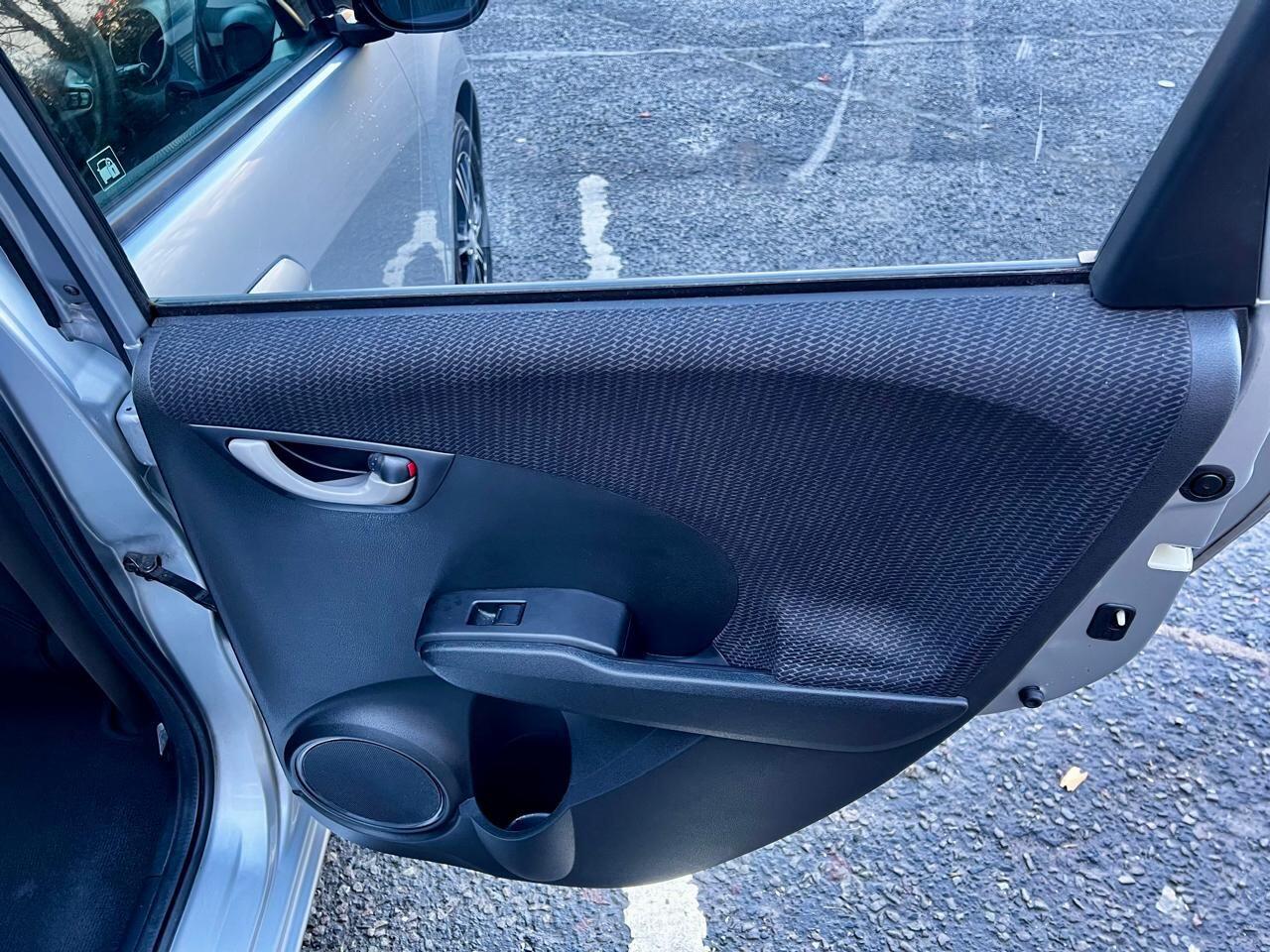 Used Honda Fit for sale - 77237784: Photo 15