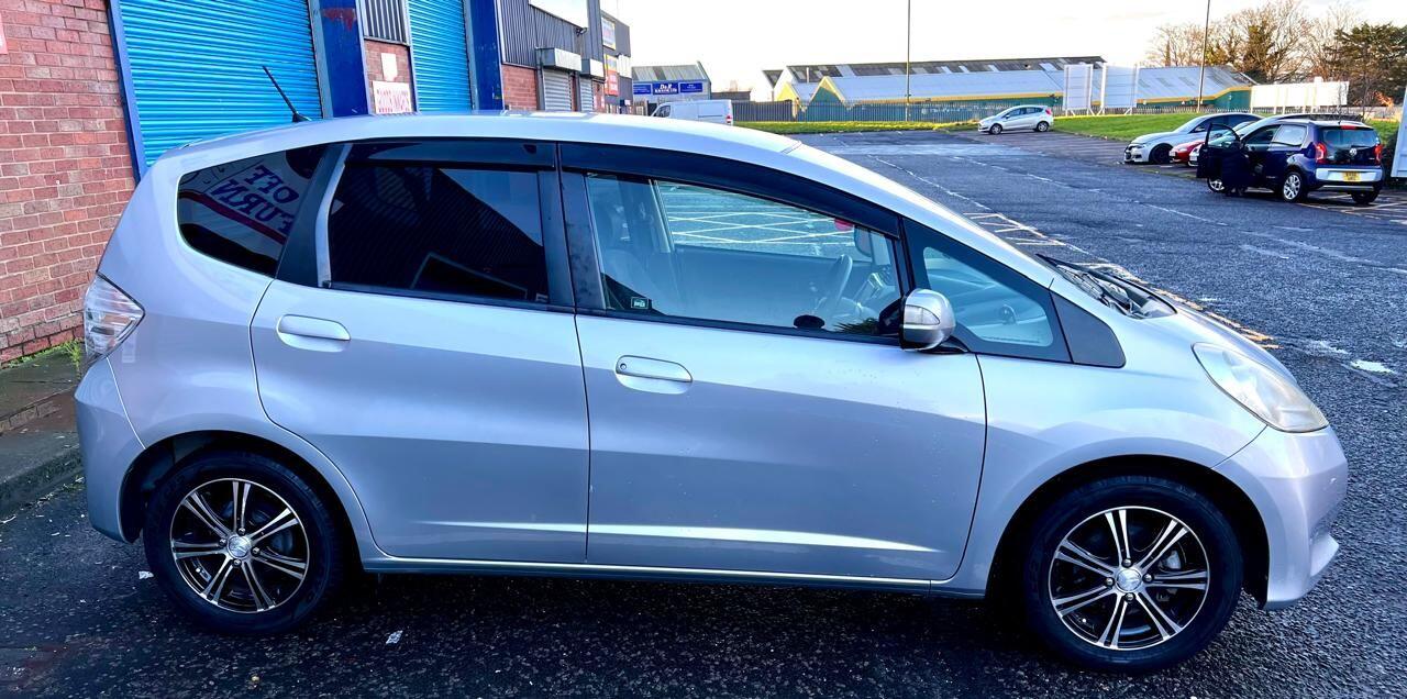 Used Honda Fit for sale - 77237784: Photo 5