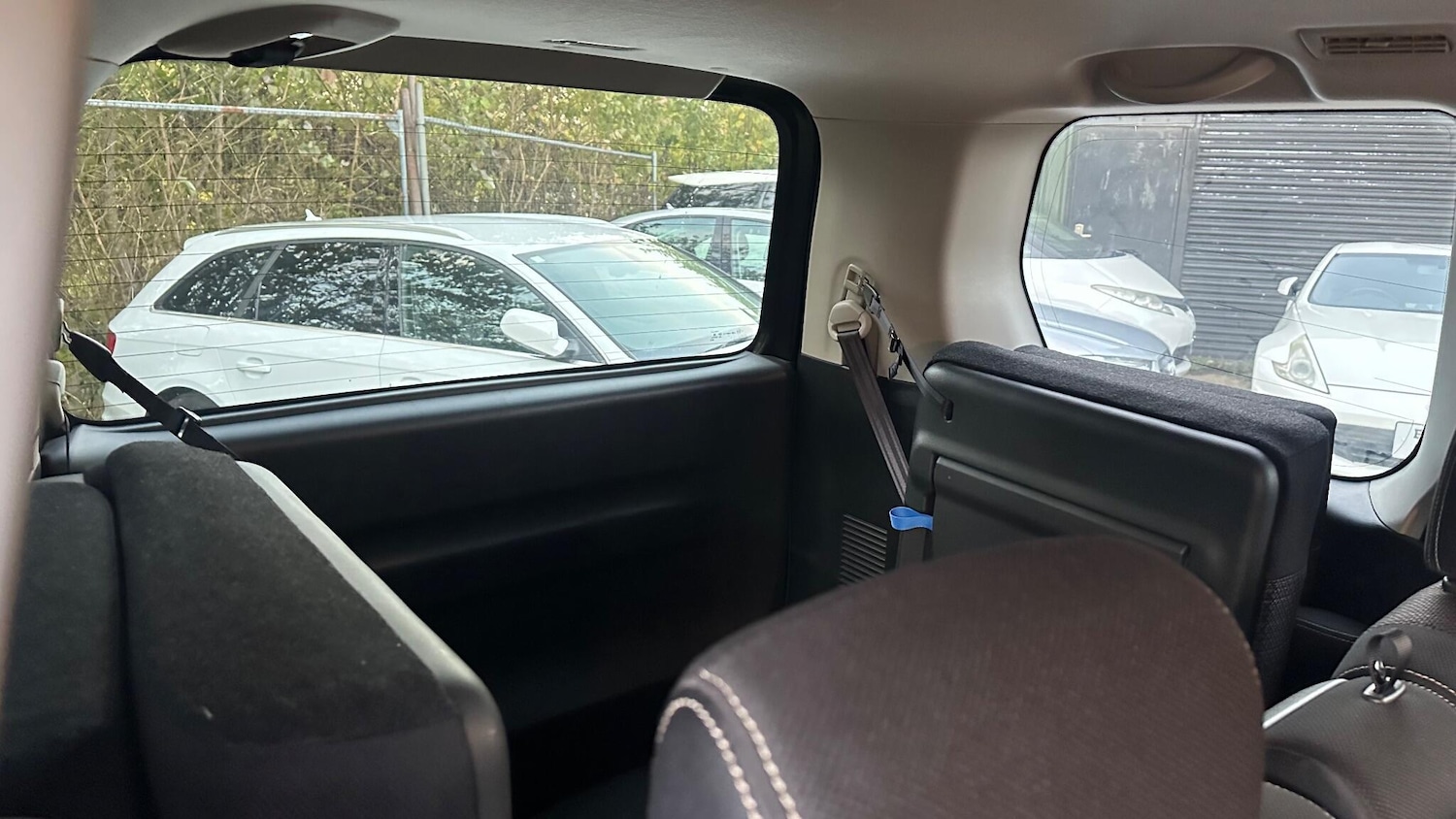 Used Nissan Serena 2025 for sale - 76969792: Photo 18