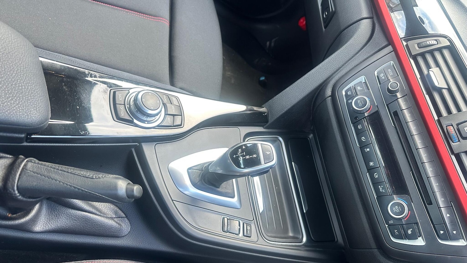 Used BMW 3 Series 2025 for sale - 76969789: Photo 10