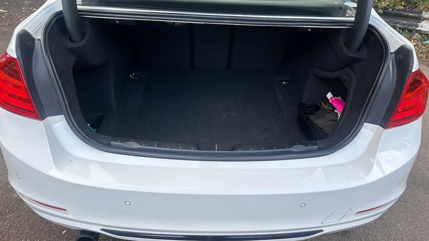 Used BMW 3 Series 2025 for sale - 76969789: Photo 30