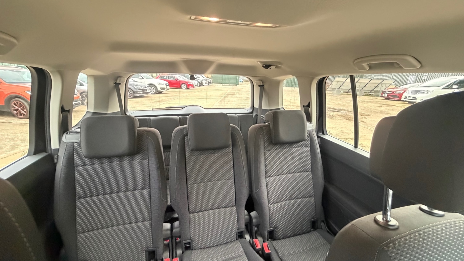 Used Volkswagen Touran 2025 for sale - 77994454: Photo 16