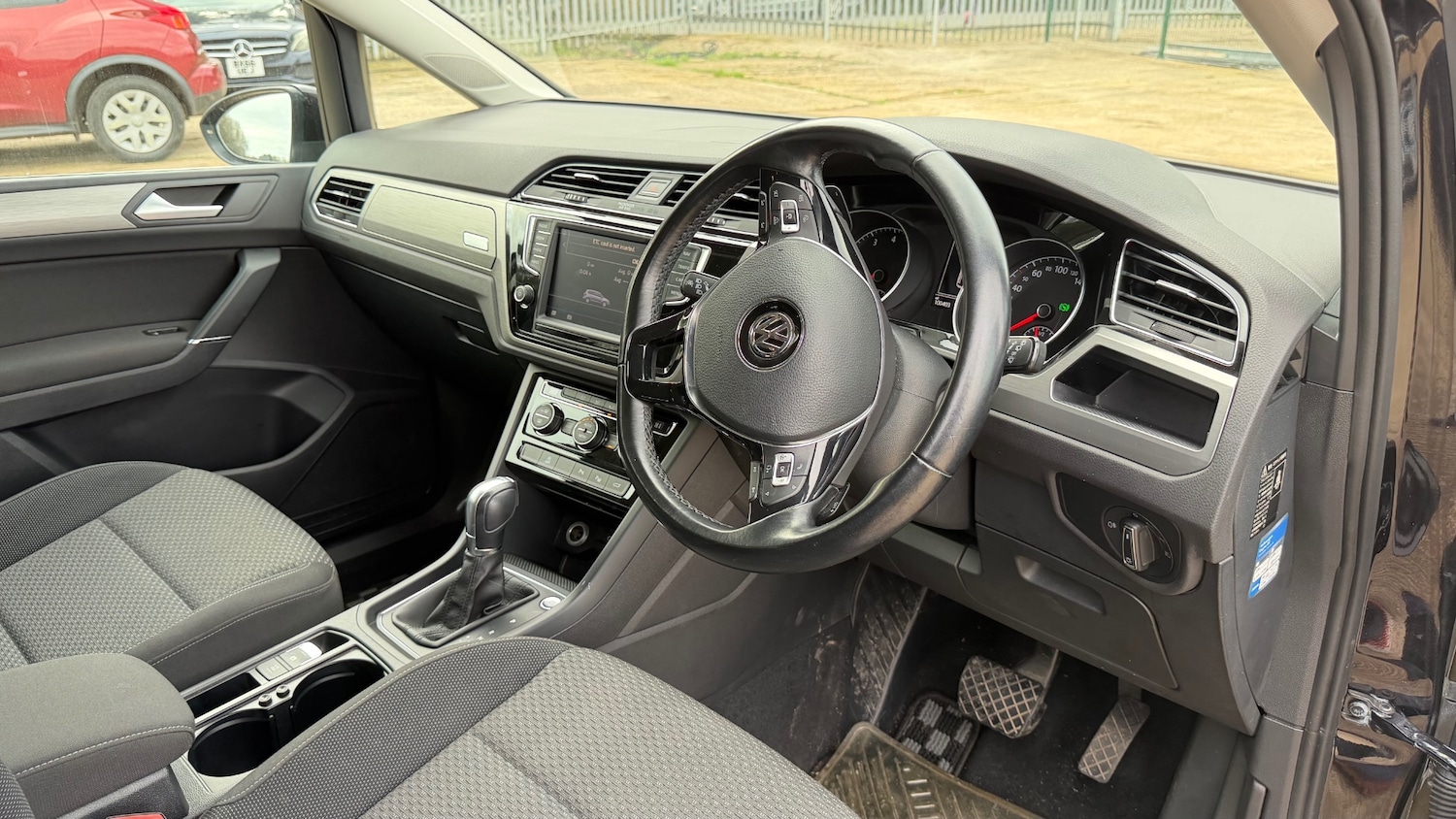 Used Volkswagen Touran 2025 for sale - 77994454: Photo 8