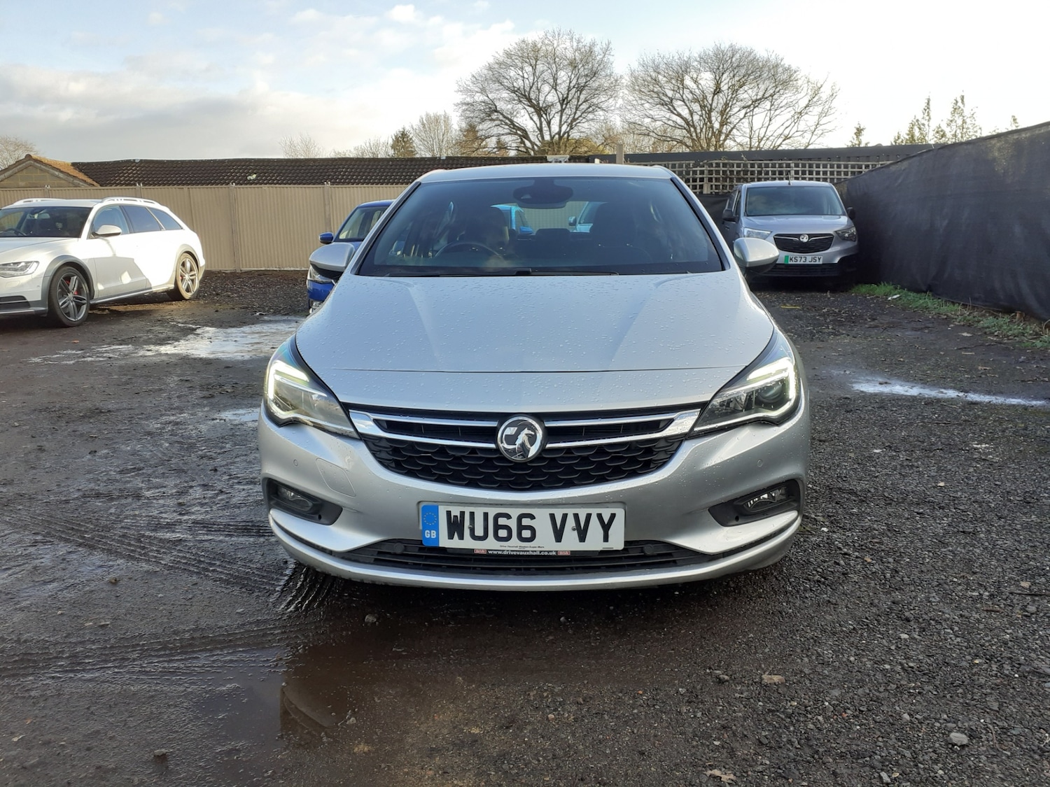 Used Vauxhall Astra 2016 for sale - 77135862: Photo 2
