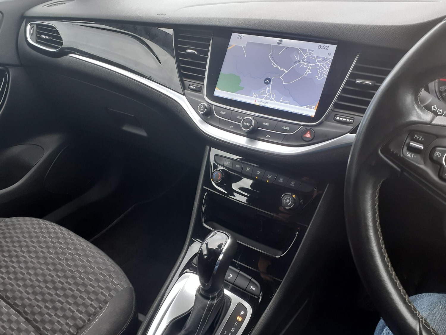 Used Vauxhall Astra for sale - 76887490: Photo 19