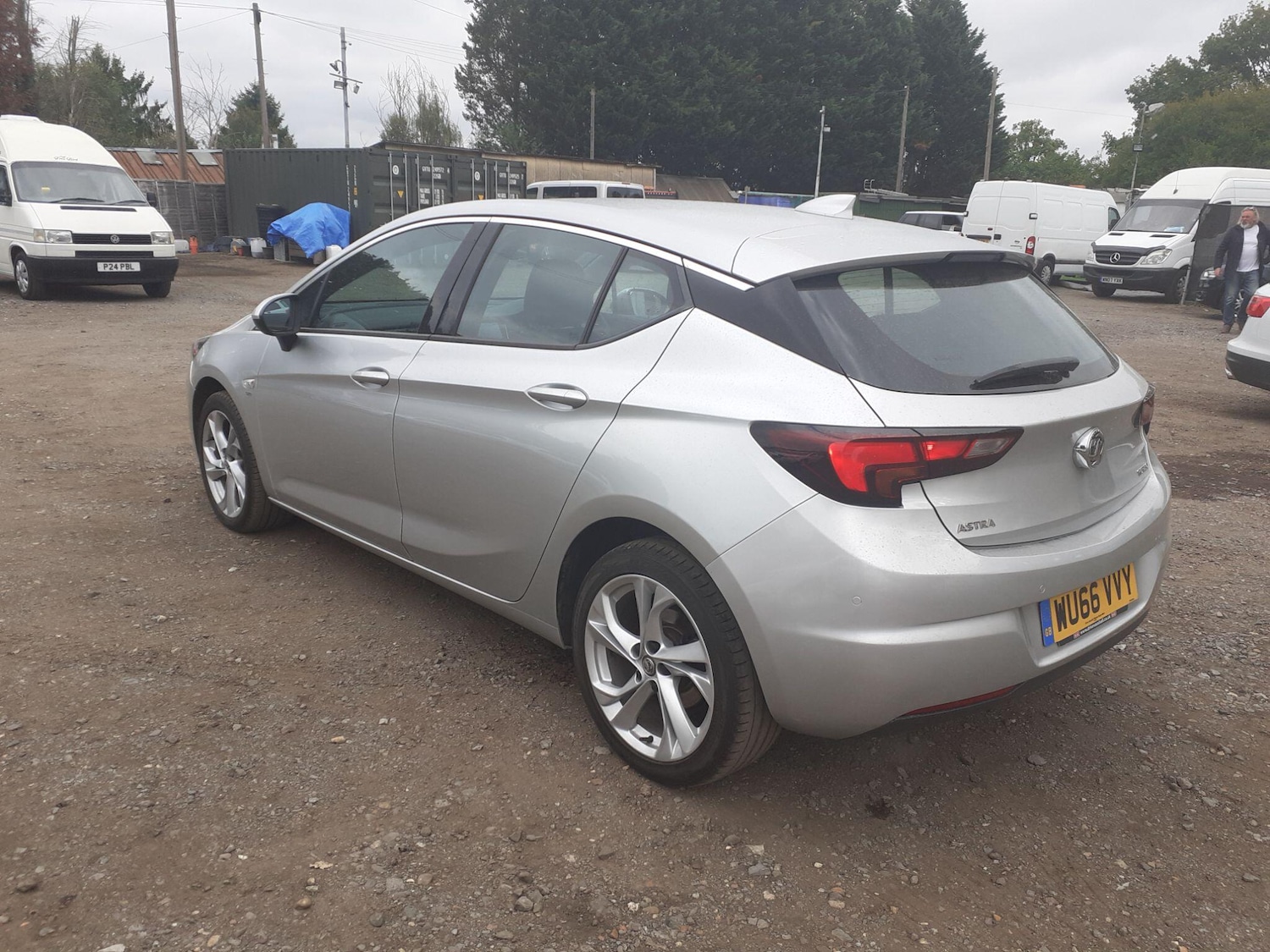 Used Vauxhall Astra for sale - 76887490: Photo 6