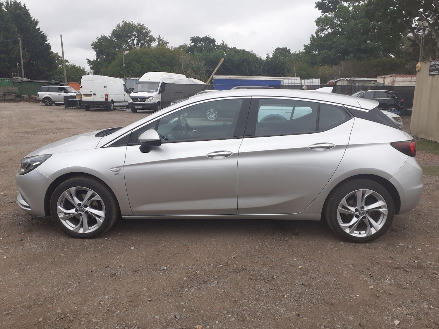 Used Vauxhall Astra for sale - 76887490: Photo 7