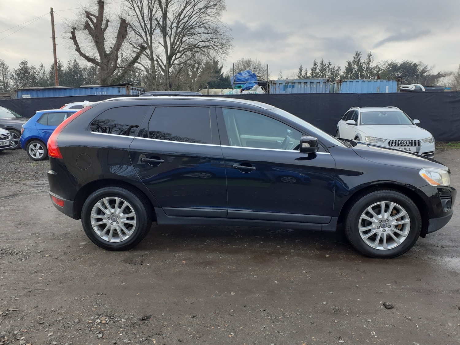 Used Volvo XC60 2025 for sale - 77196723: Photo 3