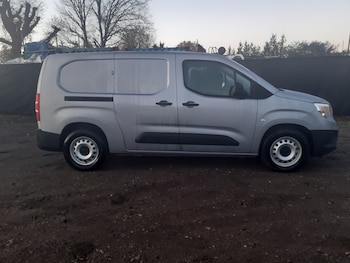 Used Vauxhall Combo 2023 for sale - 77137038: Photo
