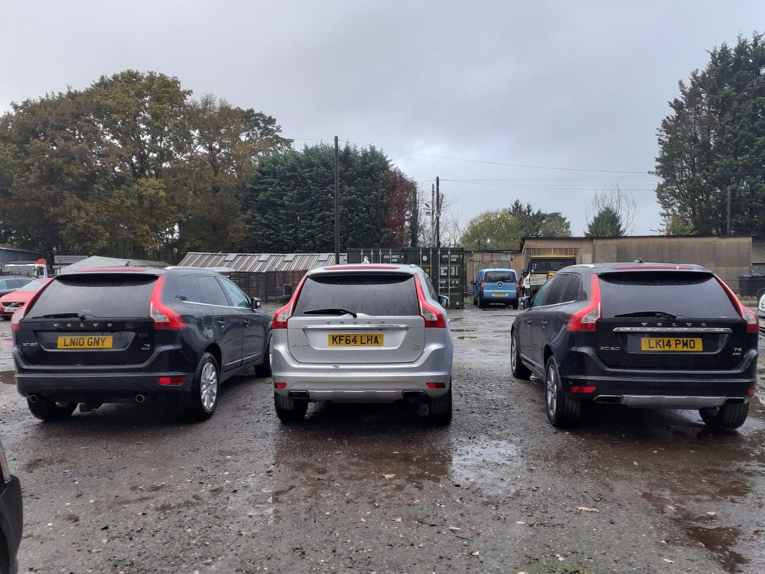 Used Volvo XC60 2025 for sale - 76878691: Photo 2