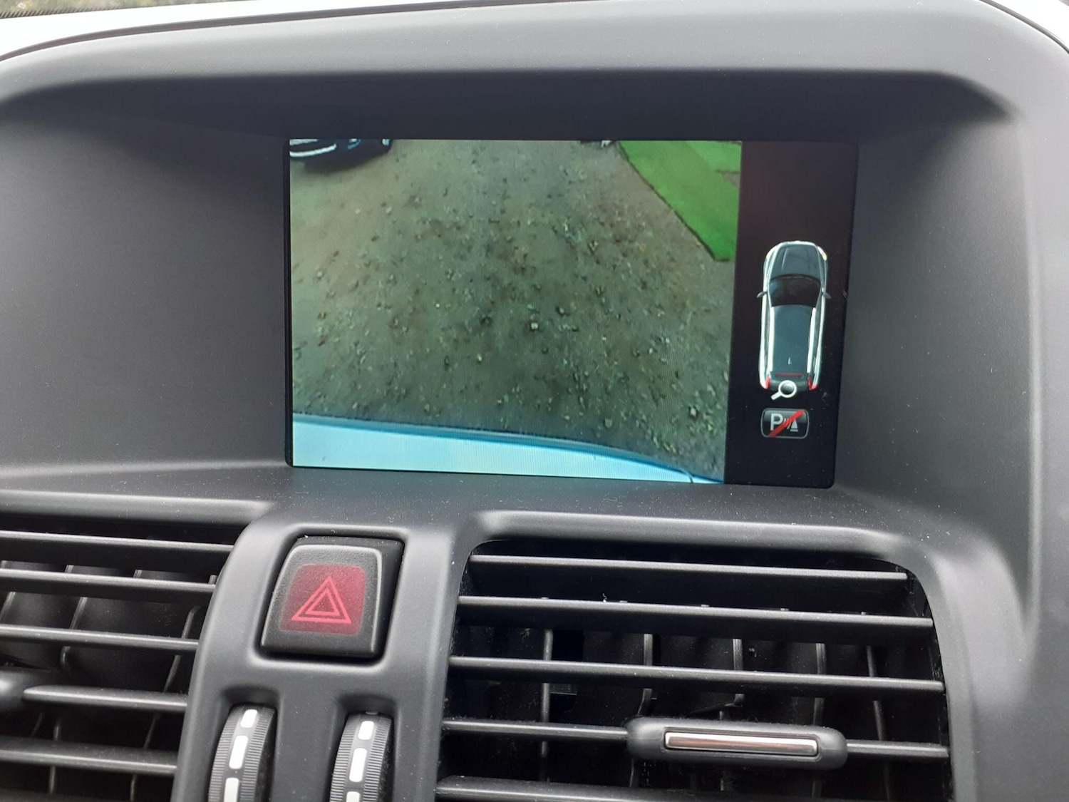 Used Volvo XC60 2025 for sale - 76878691: Photo 26