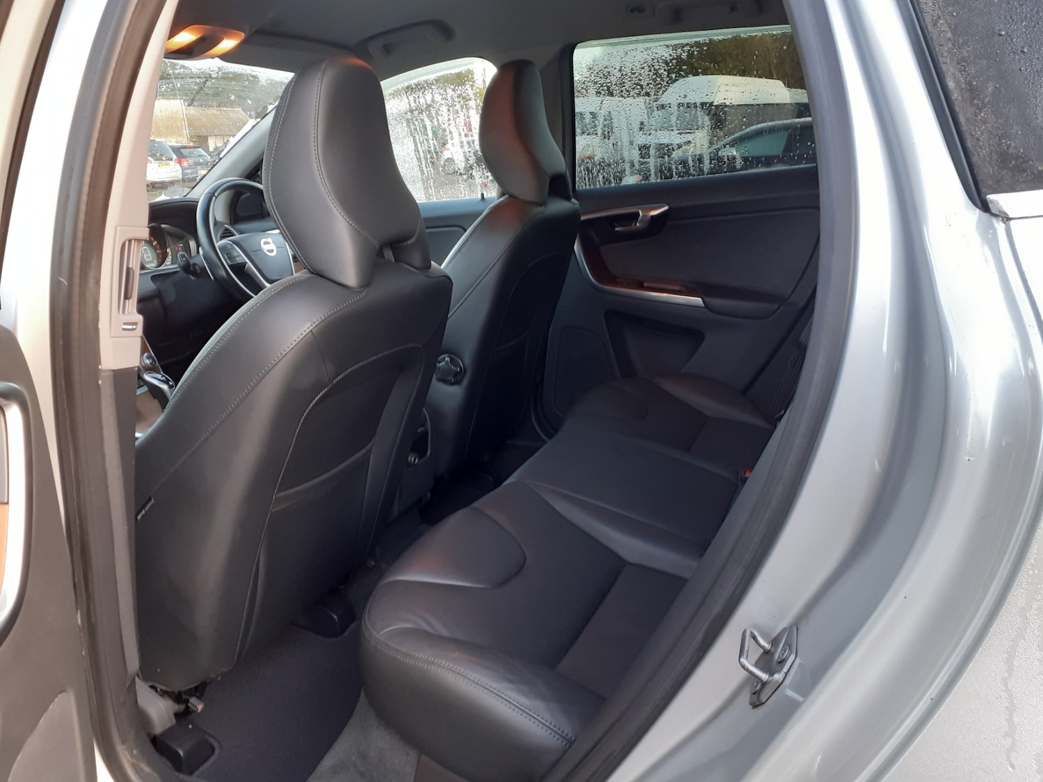 Used Volvo XC60 2014 for sale - 77135990: Photo 10