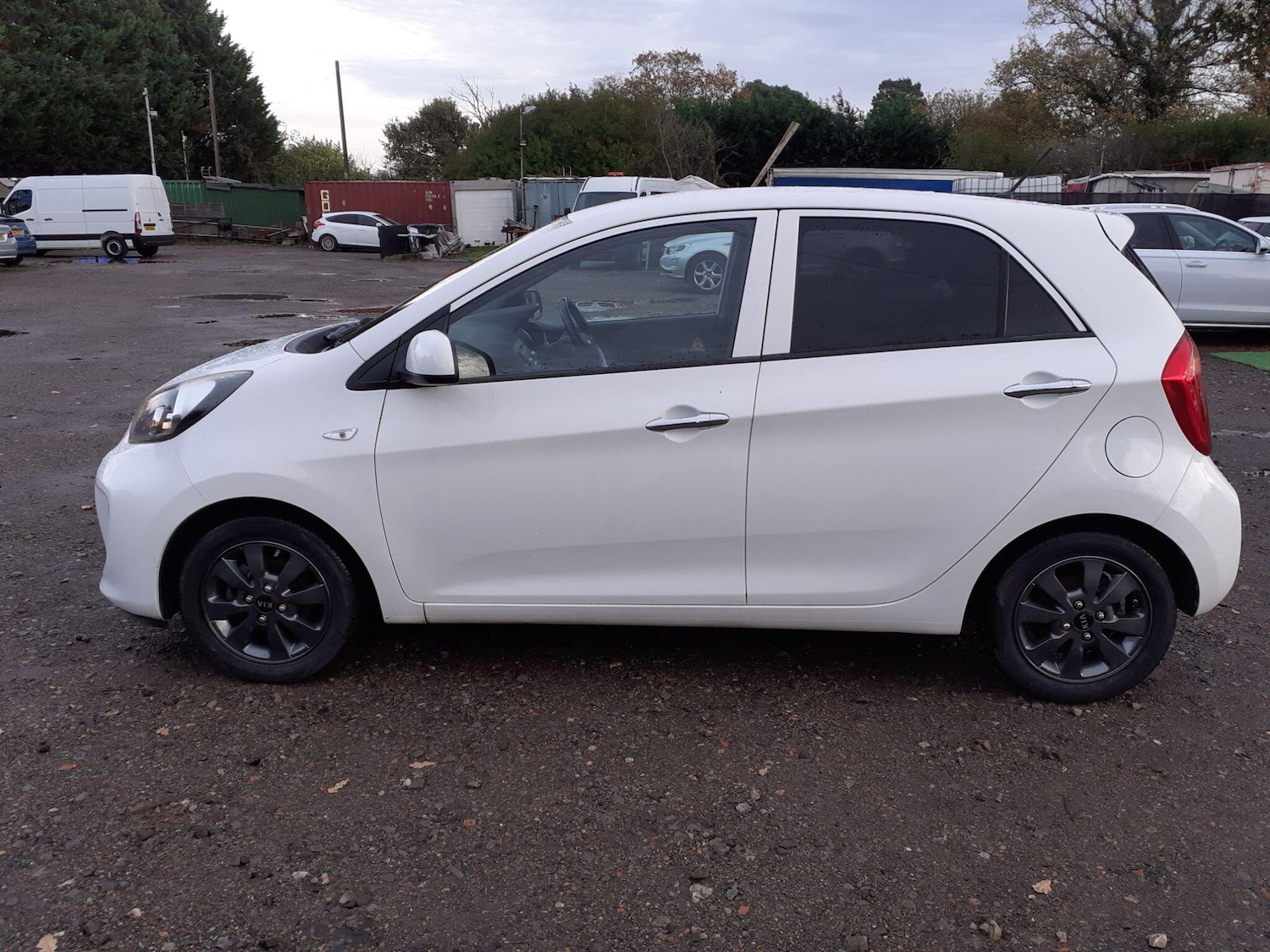 Used Kia Picanto 2016 for sale - 76878693: Photo 8