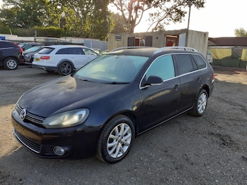 Used Volkswagen Golf 2012 for sale - 76878690: Photo