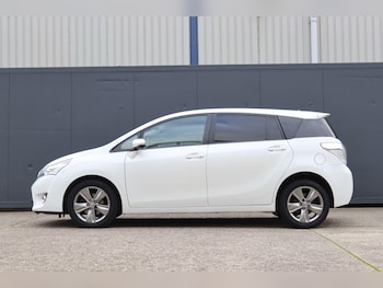 Used Toyota Verso 2014 for sale - 76990679: Photo