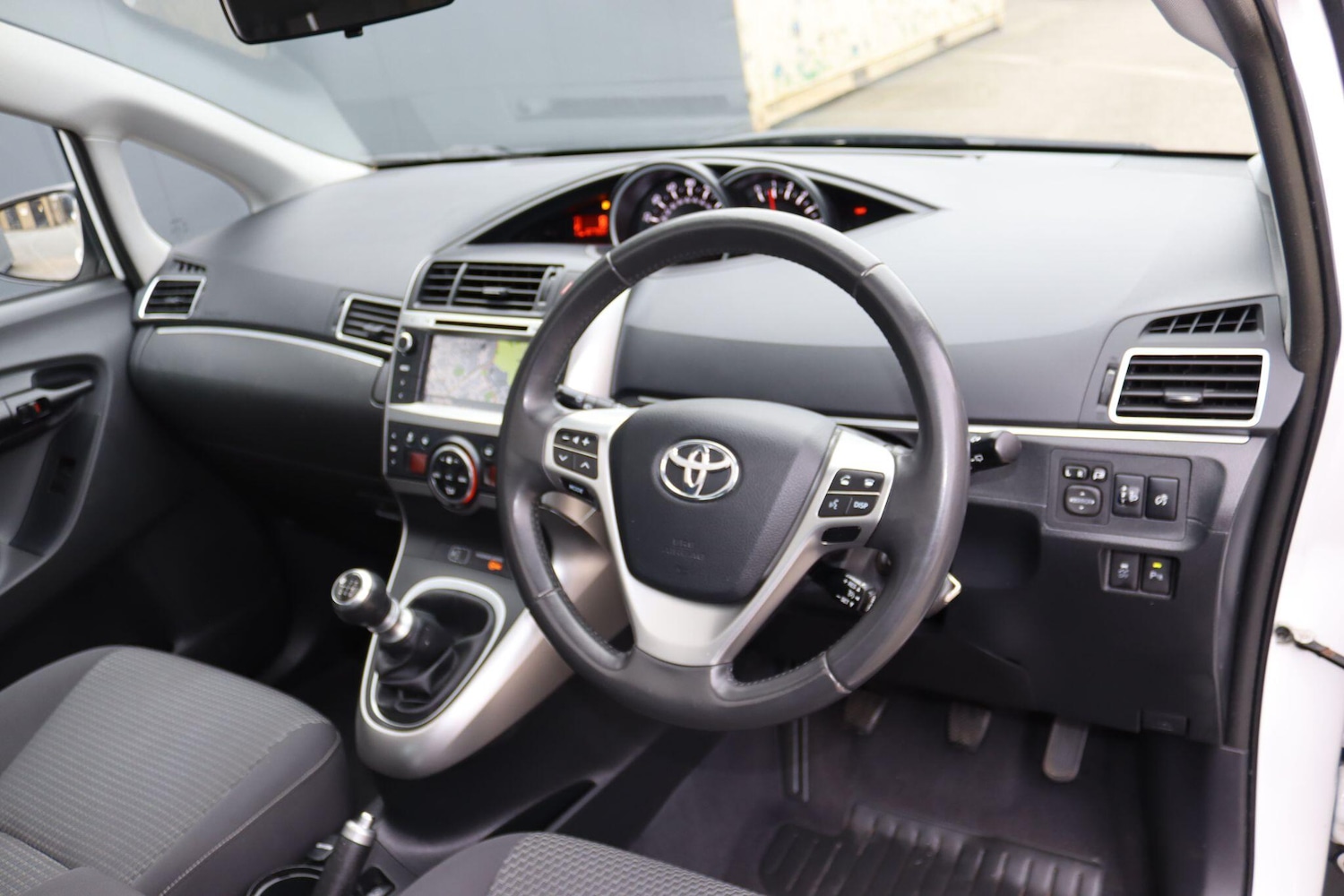 Used Toyota Verso 2014 for sale - 76597256: Photo 21