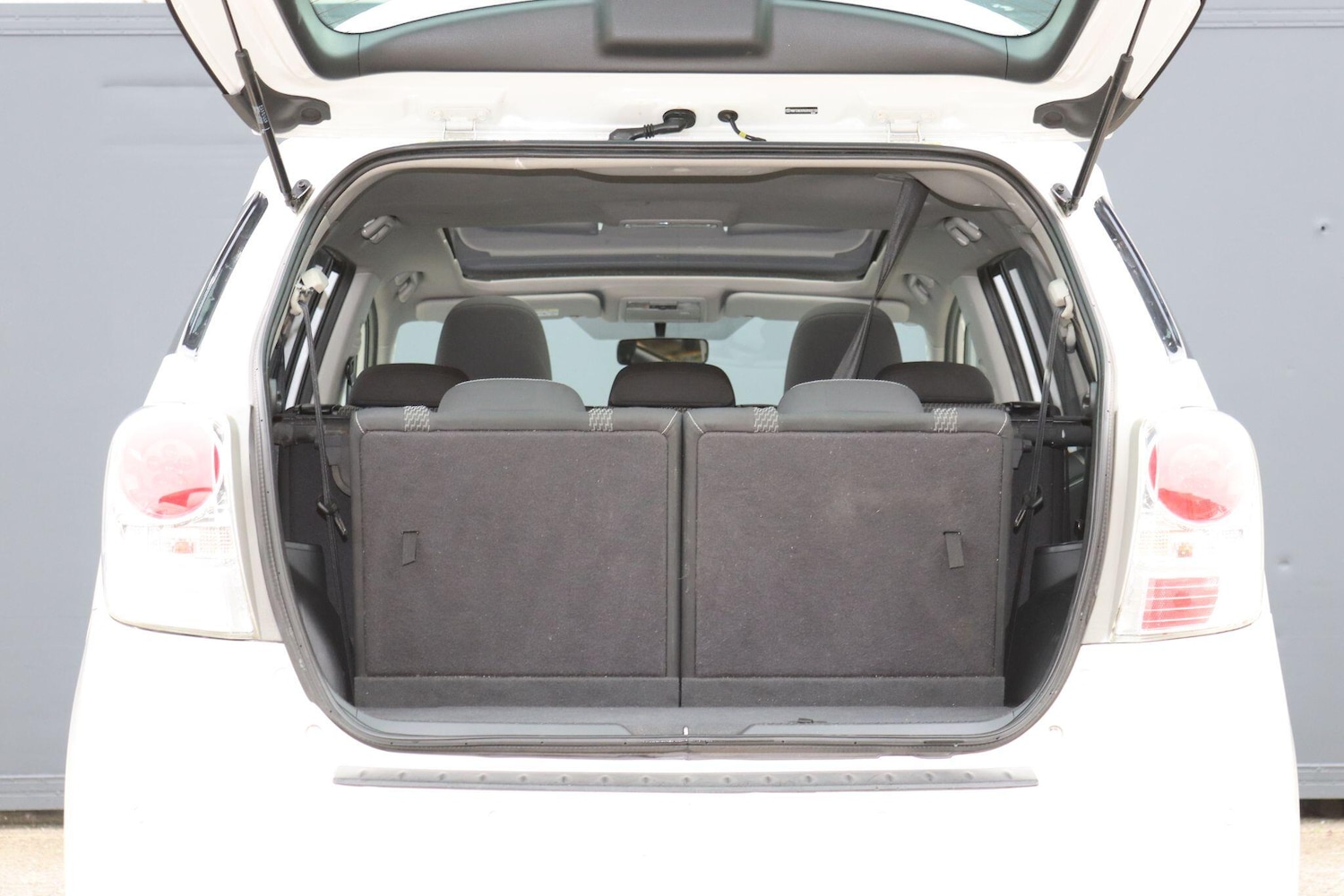 Used Toyota Verso 2014 for sale - 76597256: Photo 7