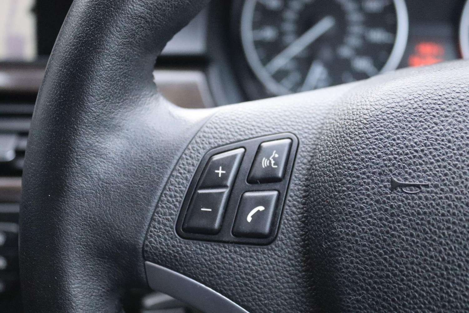 Used BMW 3 Series 2012 for sale - 77637867: Photo 15