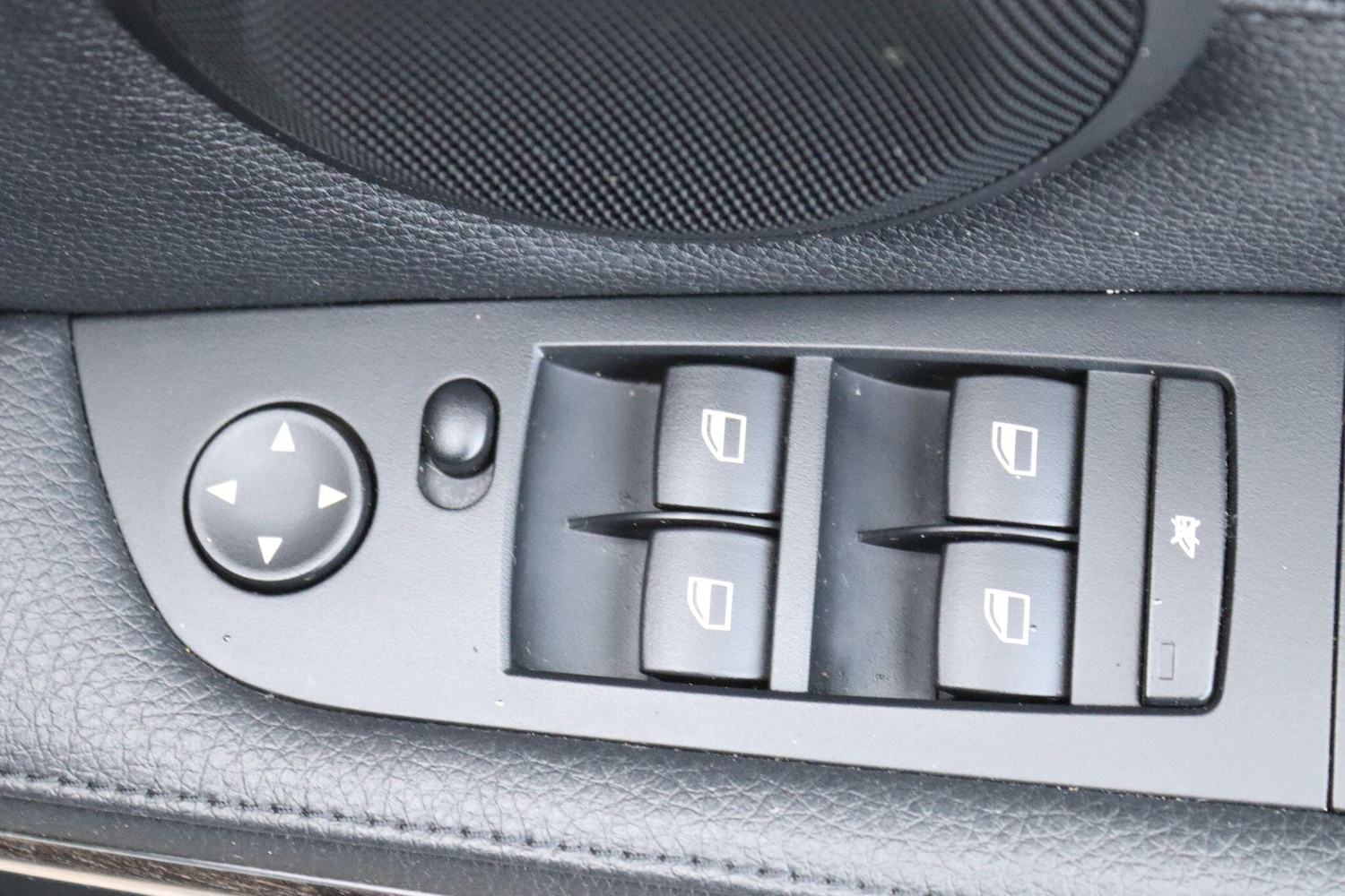 Used BMW 3 Series 2012 for sale - 77637867: Photo 18