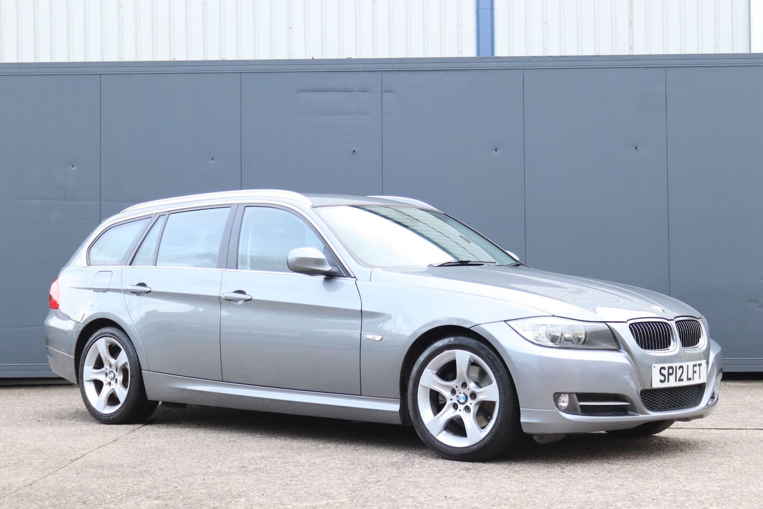 Used BMW 3 Series 2012 for sale - 77637867: Photo 3