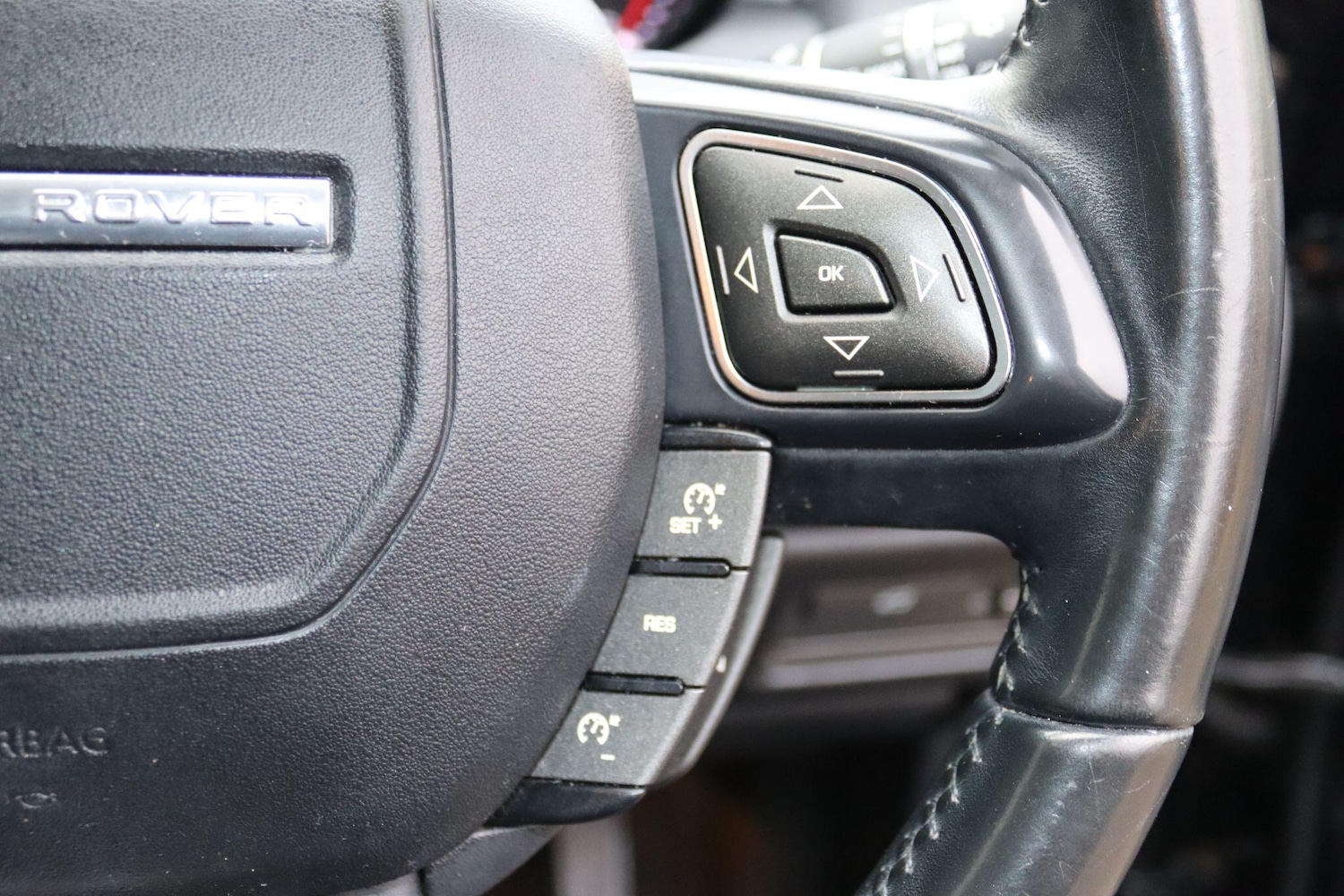 Used Land Rover Range Rover Evoque 2015 for sale - 77015324: Photo 13