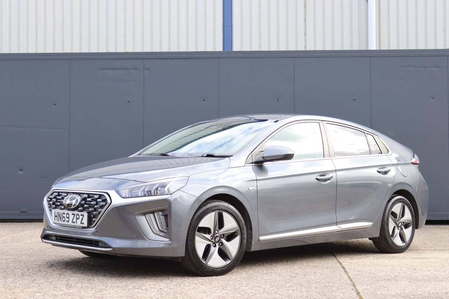 Used Hyundai IONIQ 2019 for sale - 76700773: Photo 3