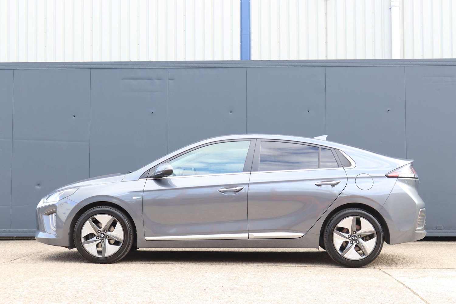 Used Hyundai IONIQ 2019 for sale - 76700773: Photo 4