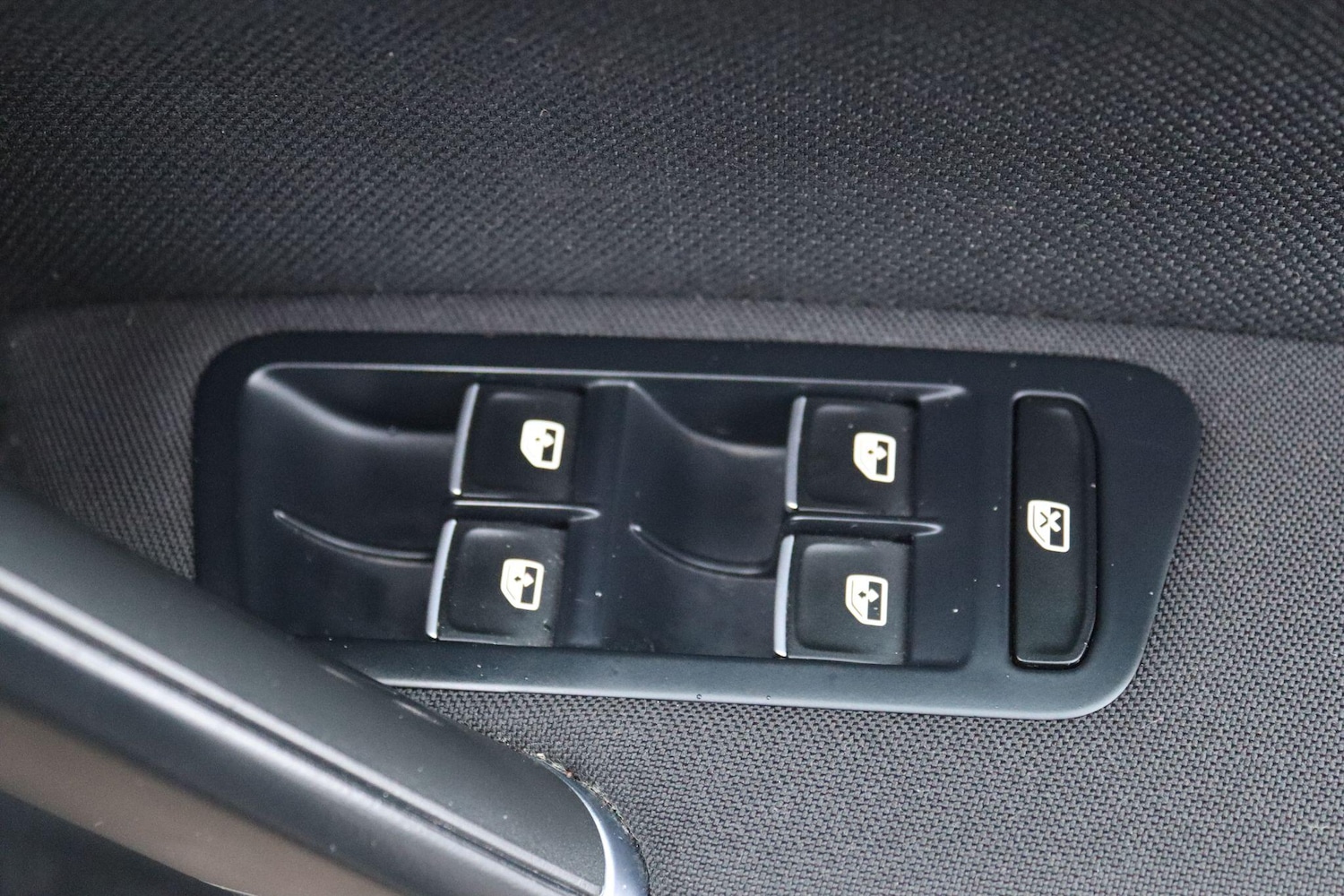 Used Volkswagen Golf 2016 for sale - 77090904: Photo 18