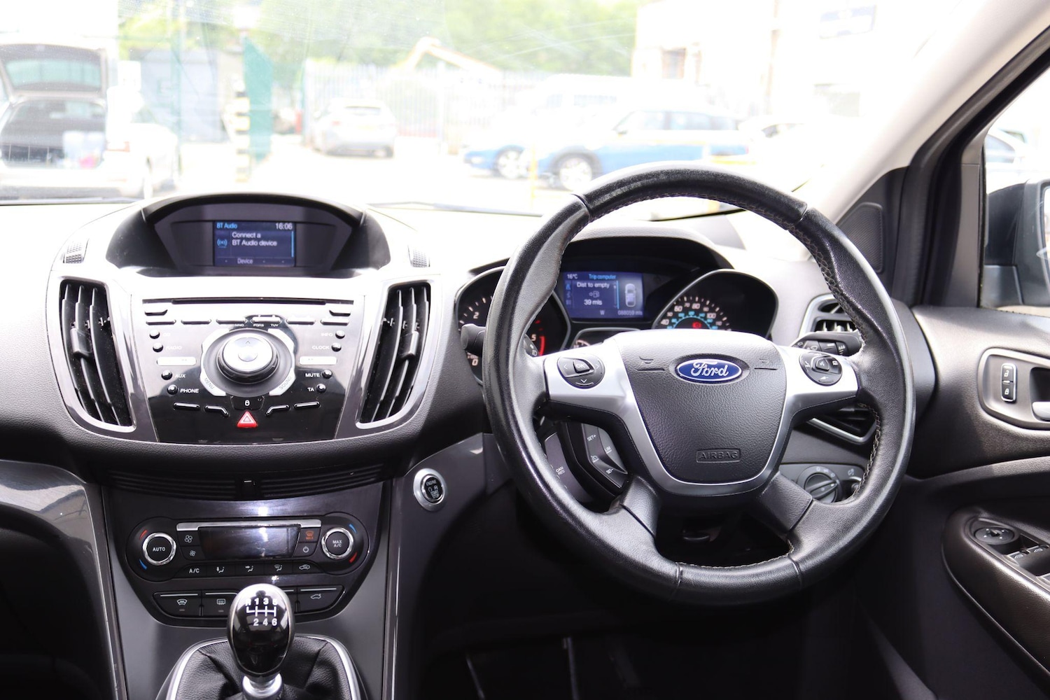 Used Ford Kuga 2014 for sale - 76994909: Photo 10