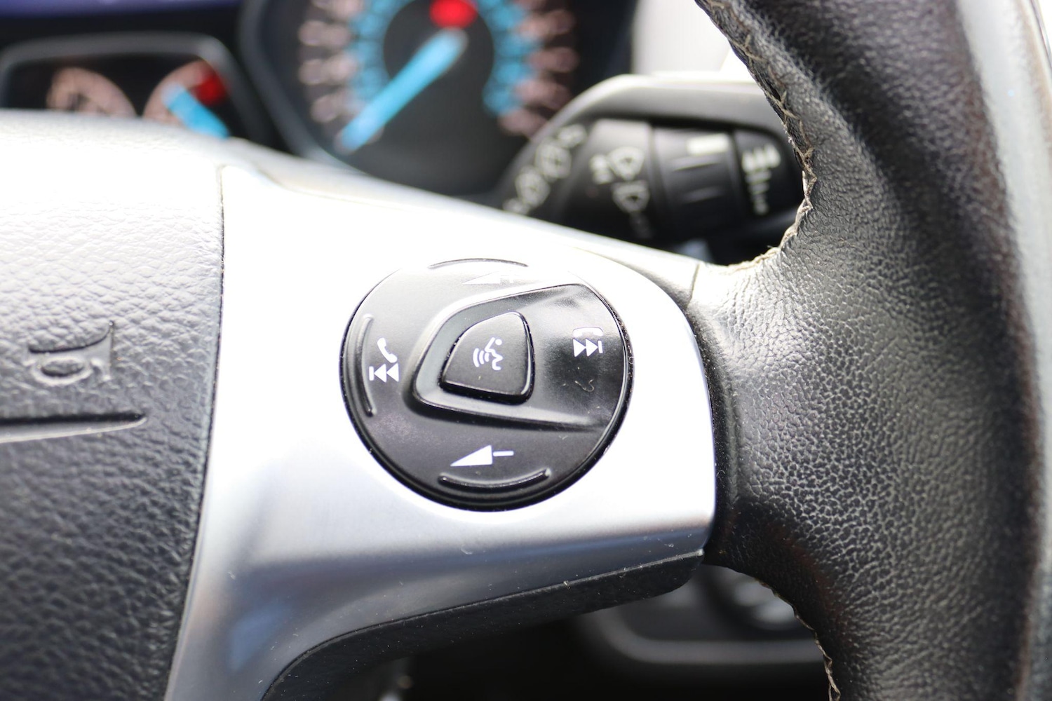 Used Ford Kuga 2014 for sale - 76994909: Photo 12