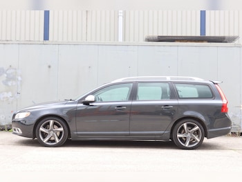 Used Volvo V70 2012 for sale - 75463896: Photo