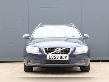 Used Volvo V70 2009 for sale - 76084880: Photo