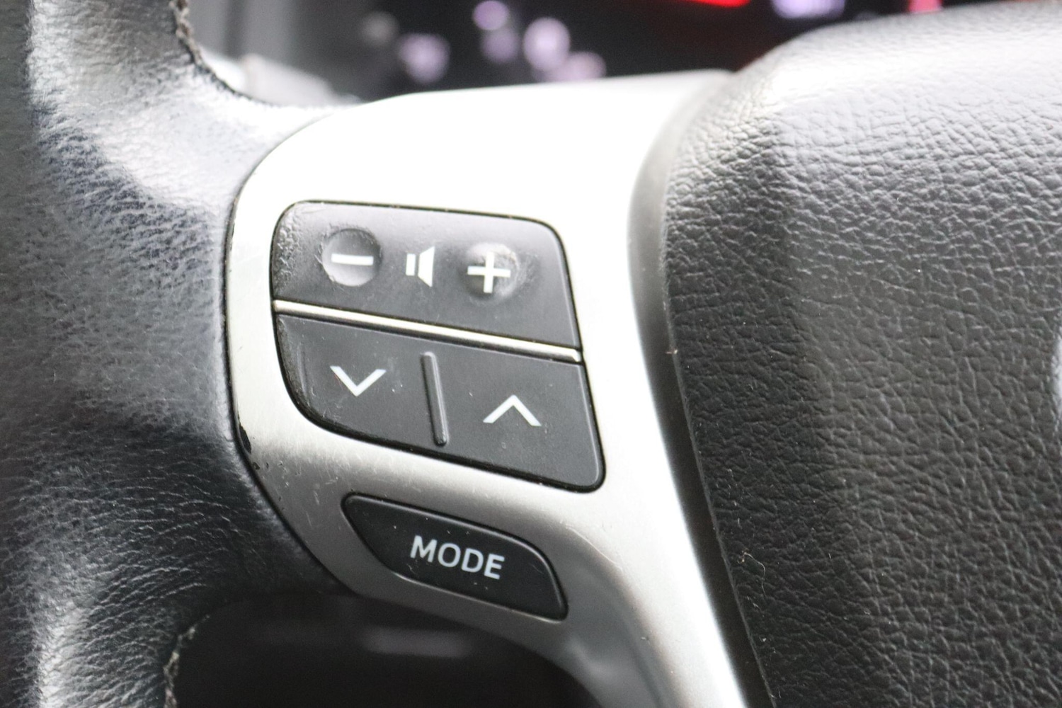 Used Toyota Avensis 2014 for sale - 76094524: Photo 13