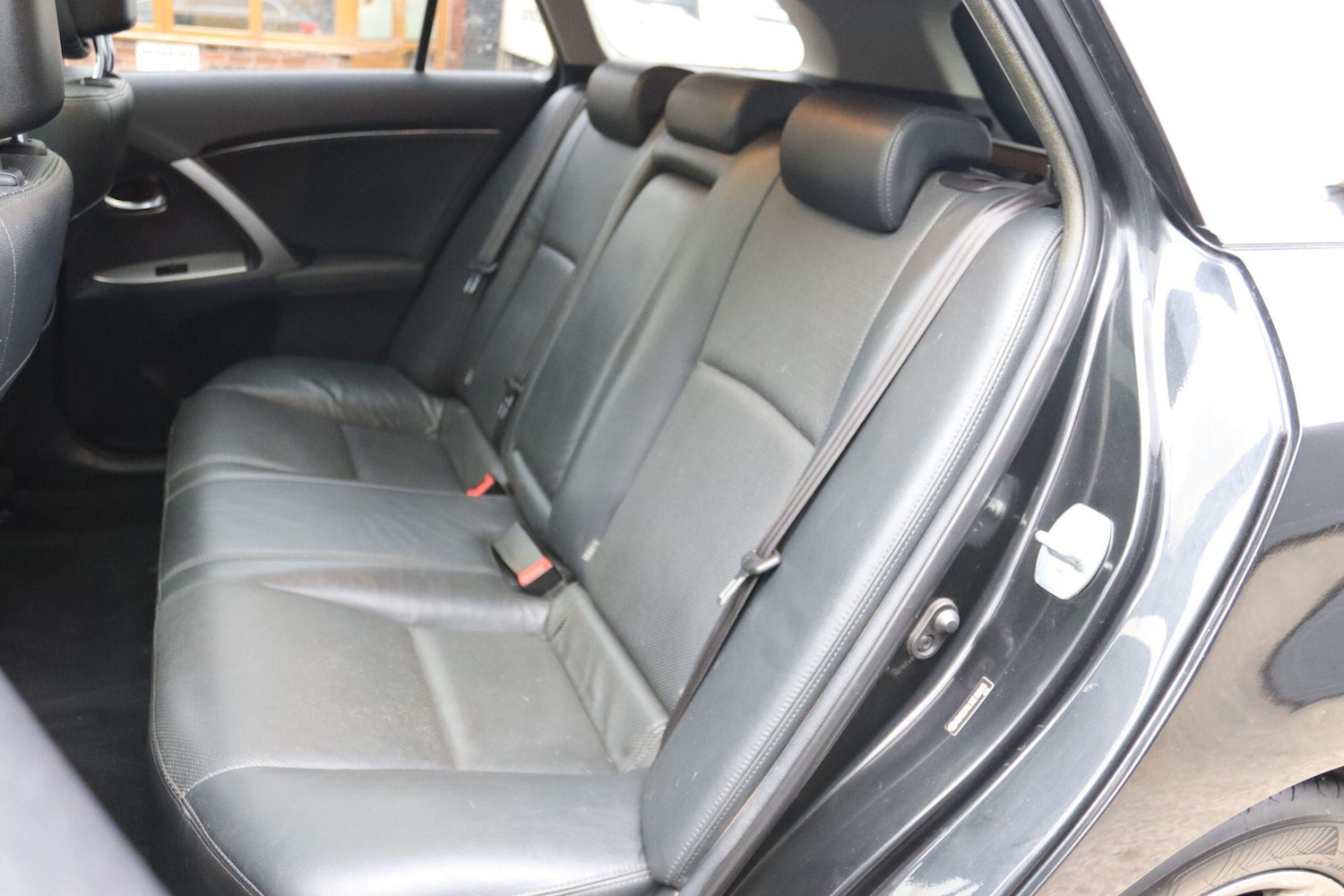 Used Toyota Avensis 2014 for sale - 76094524: Photo 24