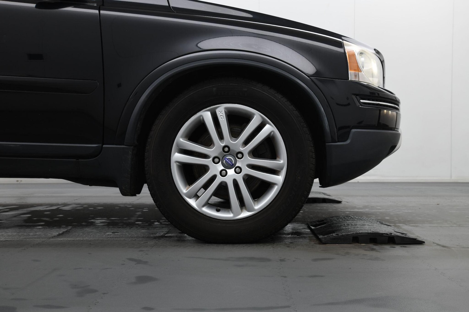 Used Volvo XC90 2011 for sale - 76432243: Photo 15