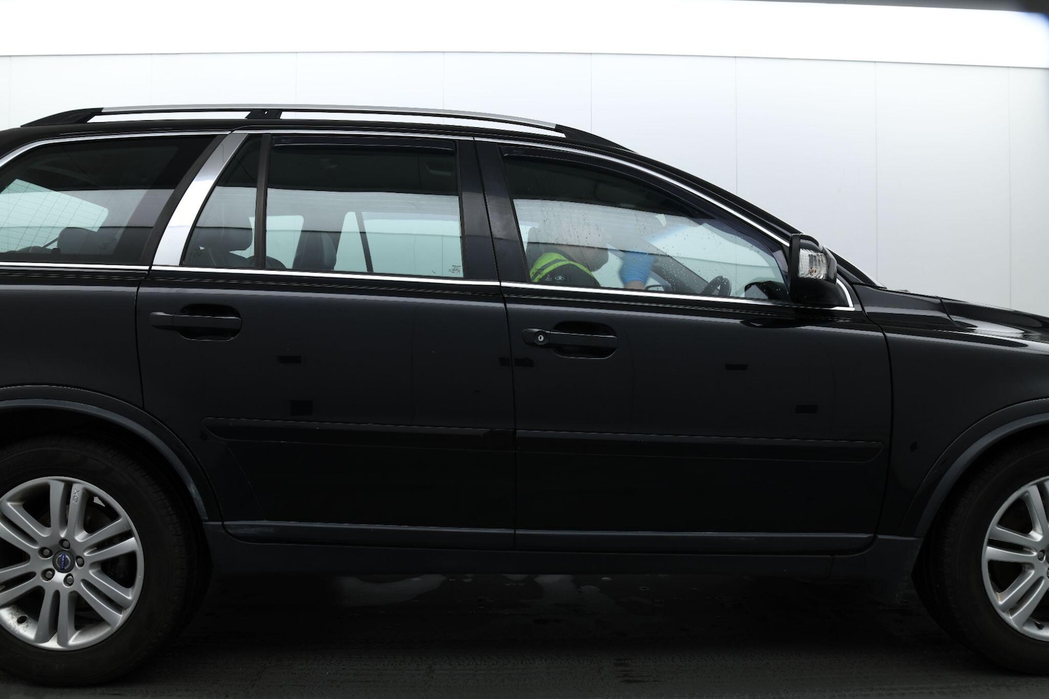 Used Volvo XC90 2011 for sale - 76432243: Photo 17