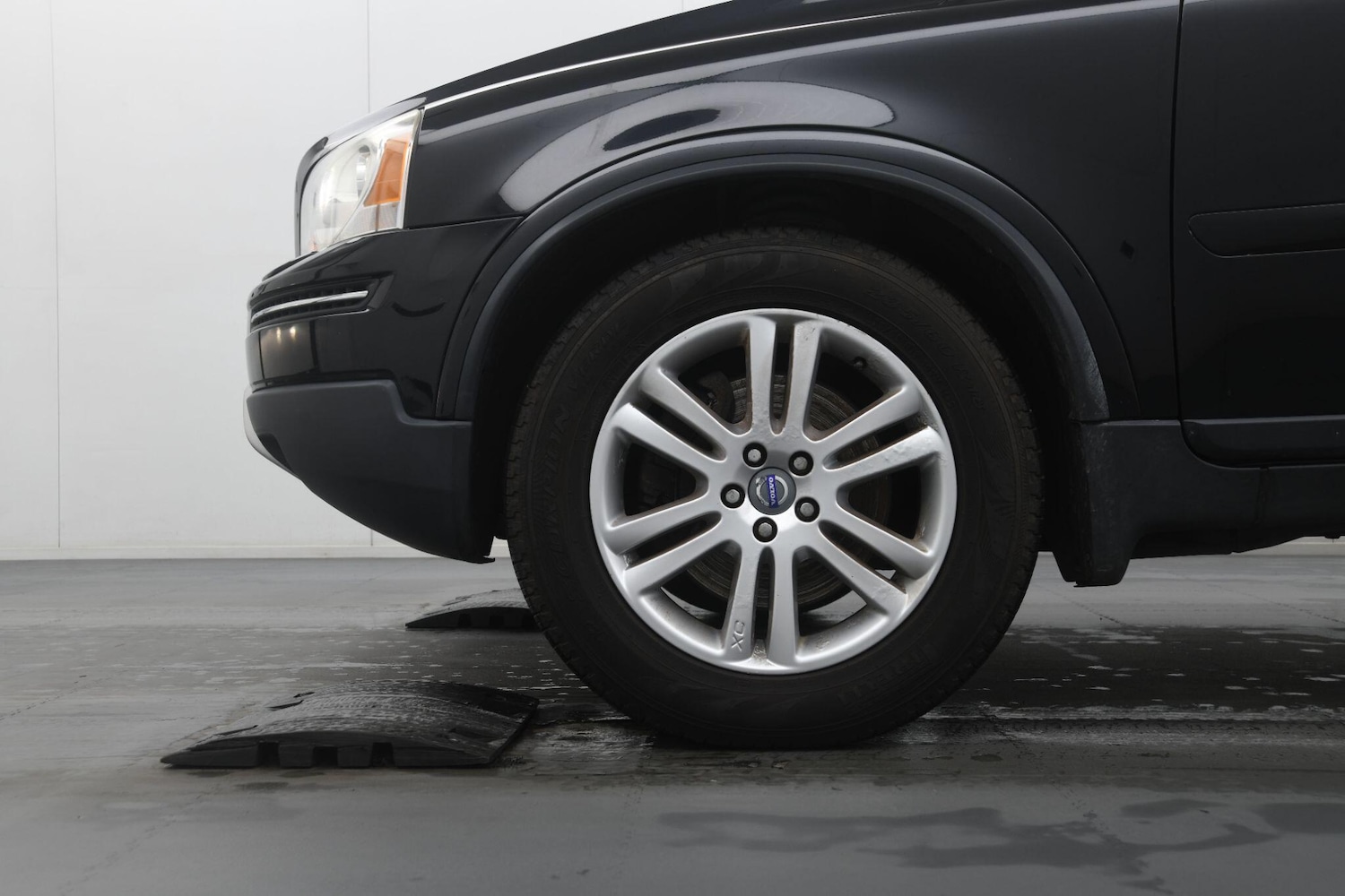 Used Volvo XC90 2011 for sale - 76432243: Photo 9