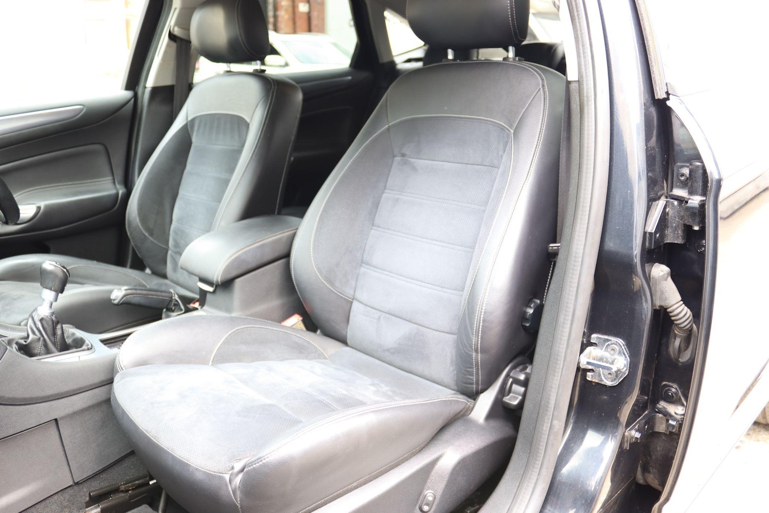 Used Ford Mondeo 2013 for sale - 76988416: Photo 19