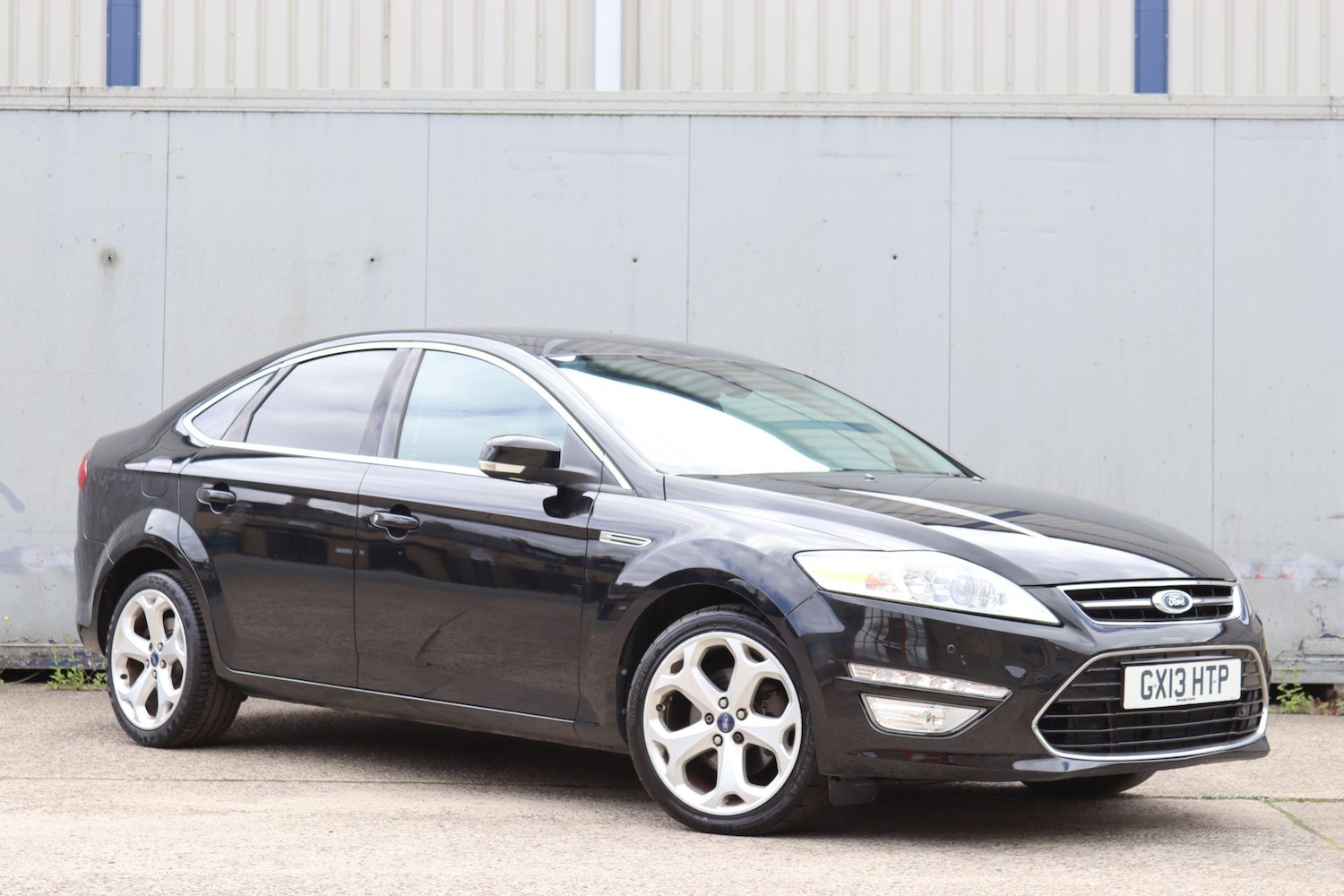 Used Ford Mondeo 2013 for sale - 76988416: Photo 3