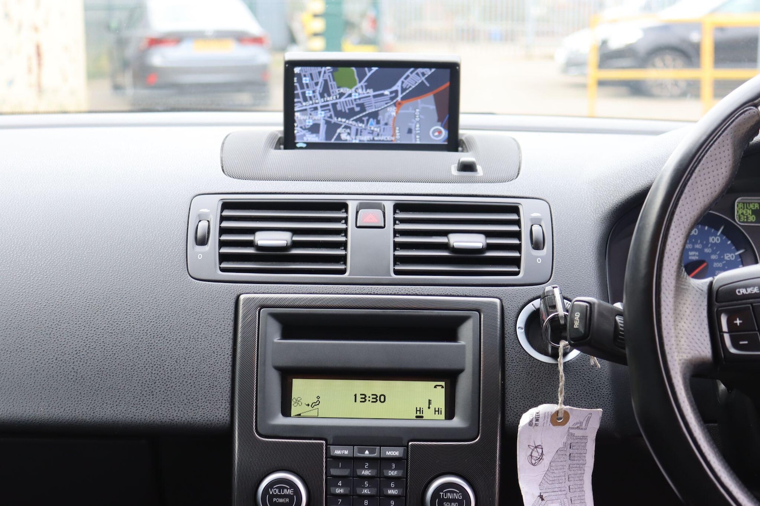 Used Volvo C30 2012 for sale - 76597420: Photo 10