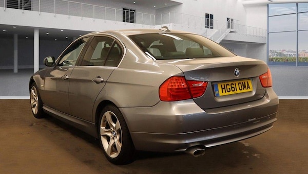 Used BMW 3 Series 2011 for sale - 76247608: Photo 3