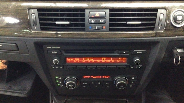Used BMW 3 Series 2011 for sale - 76247608: Photo 9