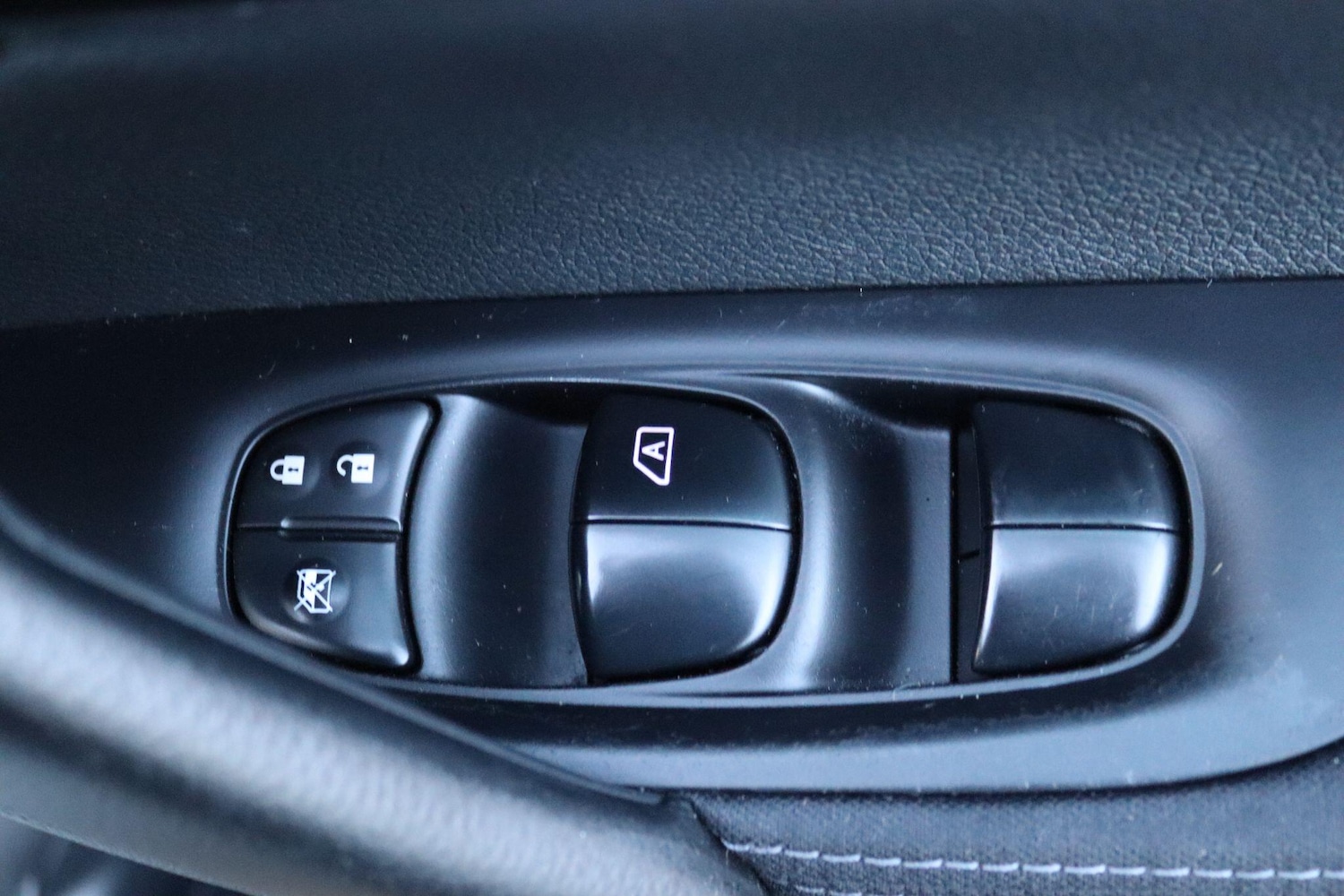 Used Nissan Qashqai 2014 for sale - 76781280: Photo 16