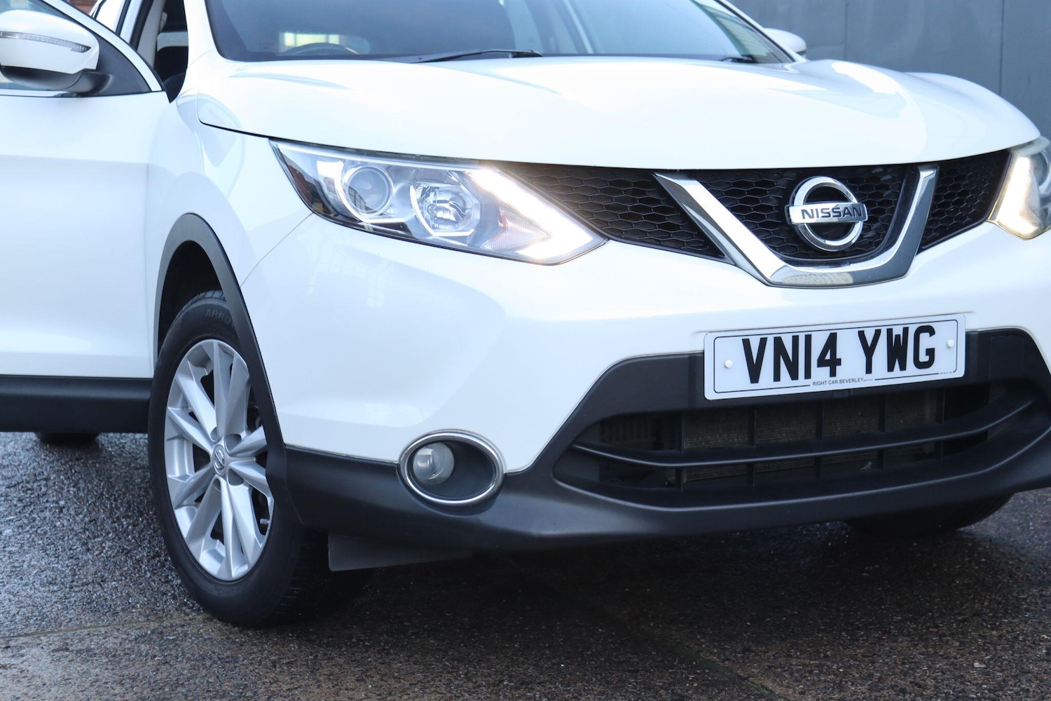 Used Nissan Qashqai 2014 for sale - 76781280: Photo 24