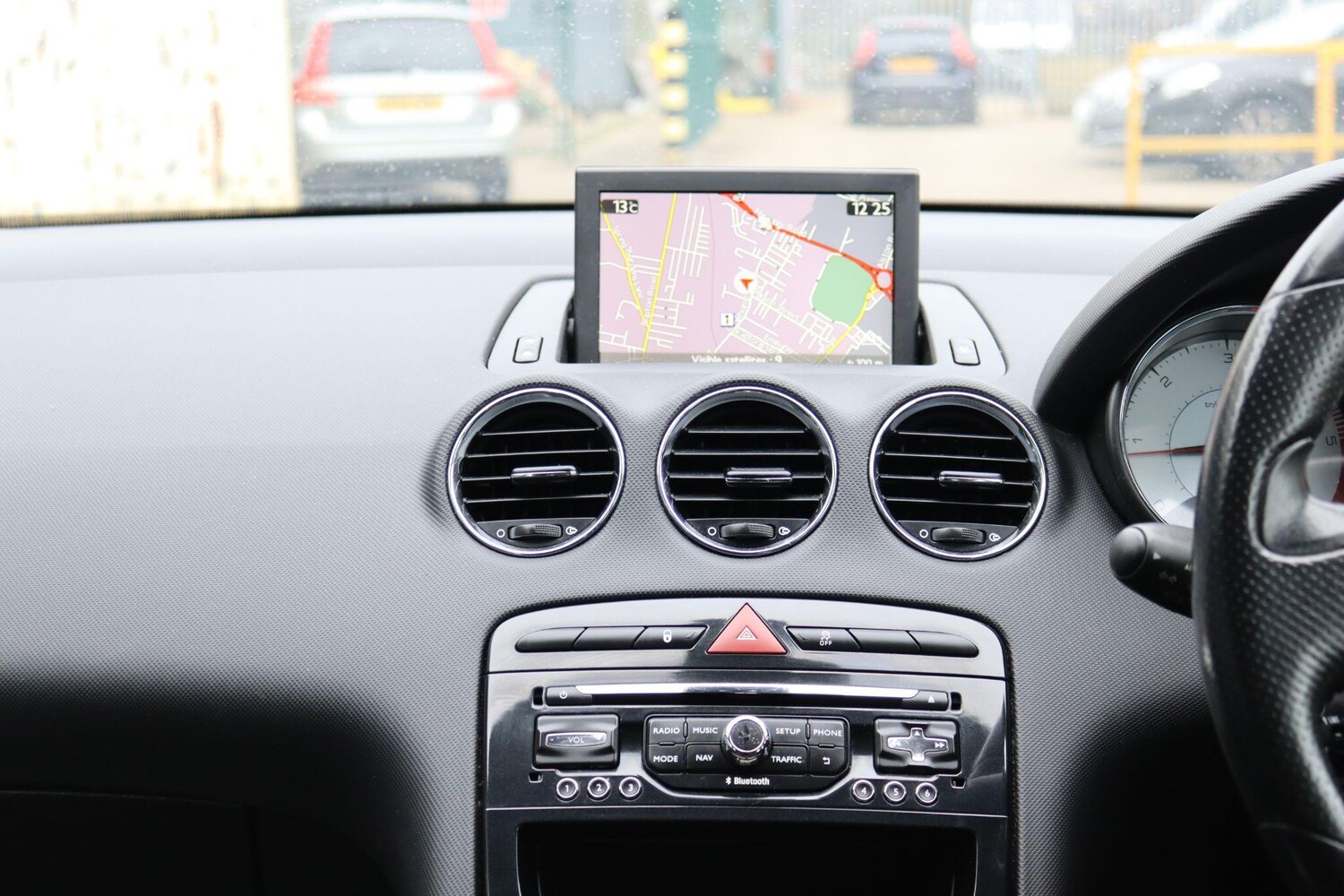 Used Peugeot 308 for sale - 76995671: Photo 11